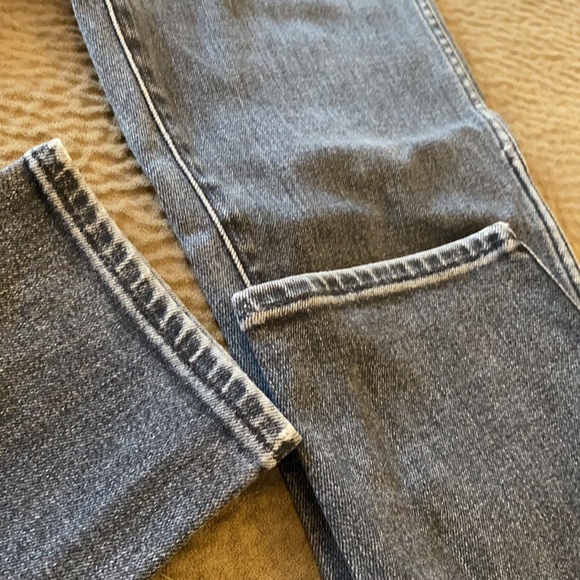 Madewell 10” High Riser Black Denim Skinny Jean - Picture 8 of 8